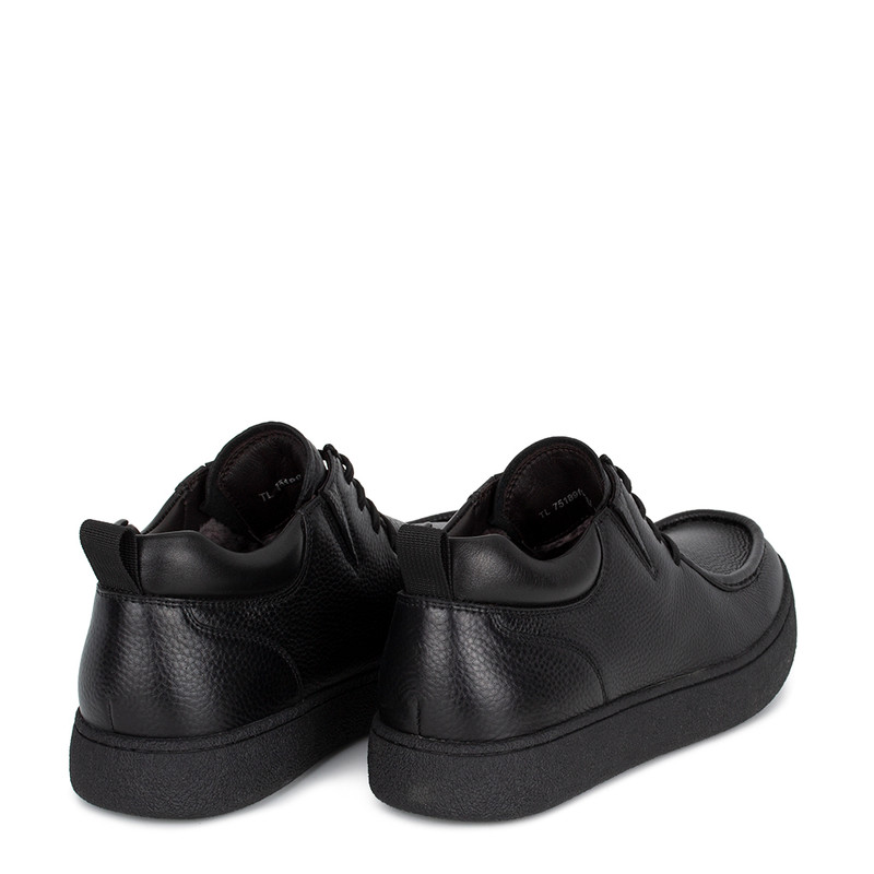 Winter Sleek Black Leather Boots | TJ COLLECTION